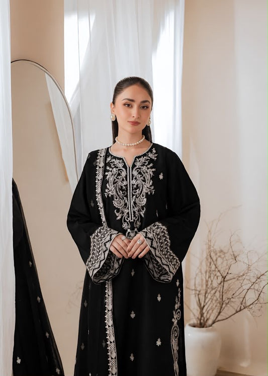 Laam Brand Premium Quality Dhanak Embroidery 3 Piece unstitched Dress With Embroidery Shawl